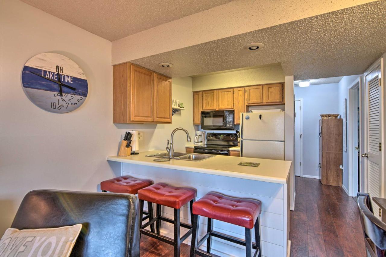 Reed Springs Condo With Furnished Deck And Pool Access Reeds Spring Exteriér fotografie