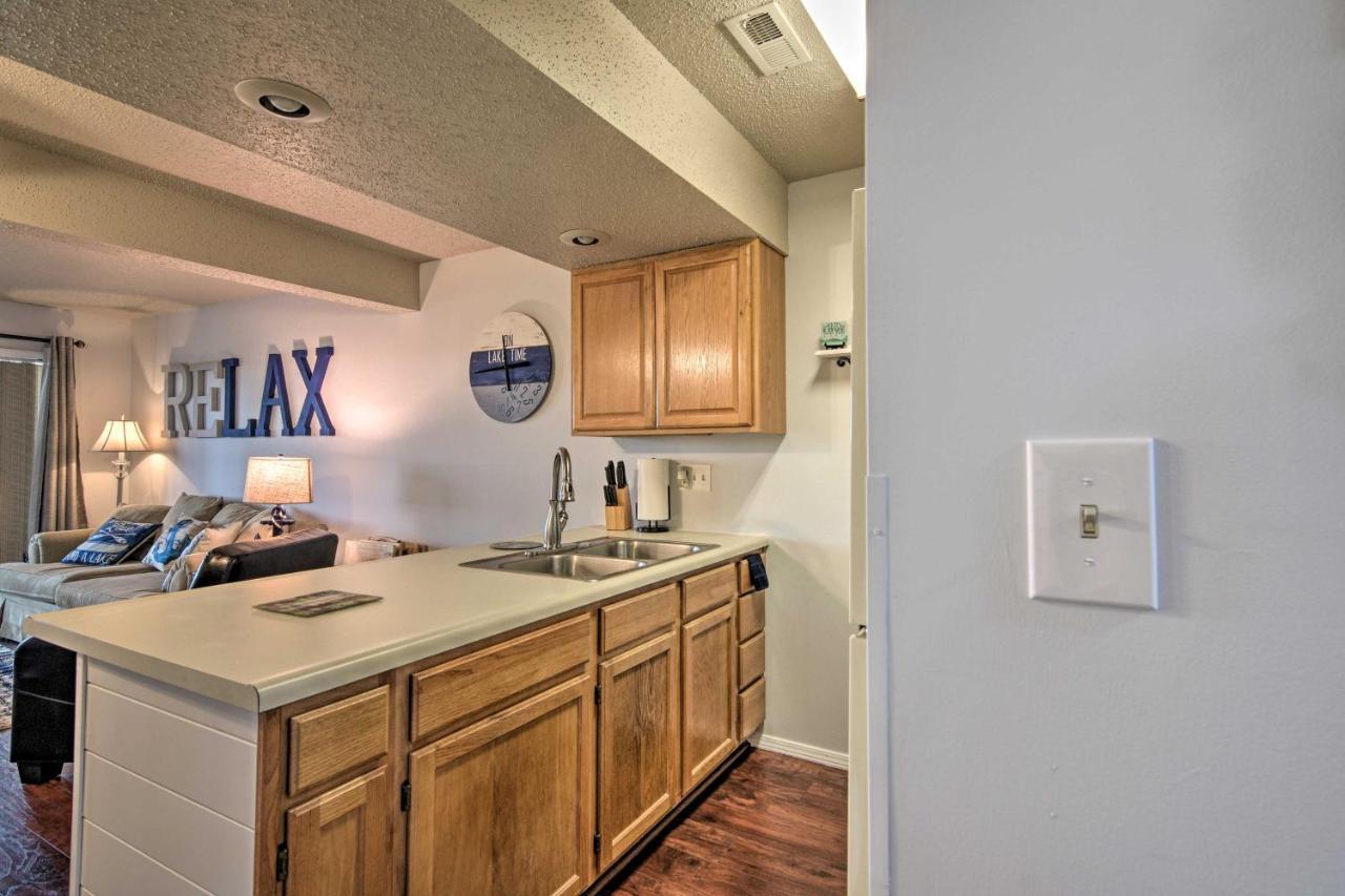 Reed Springs Condo With Furnished Deck And Pool Access Reeds Spring Exteriér fotografie