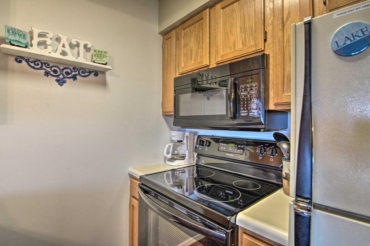 Reed Springs Condo With Furnished Deck And Pool Access Reeds Spring Exteriér fotografie