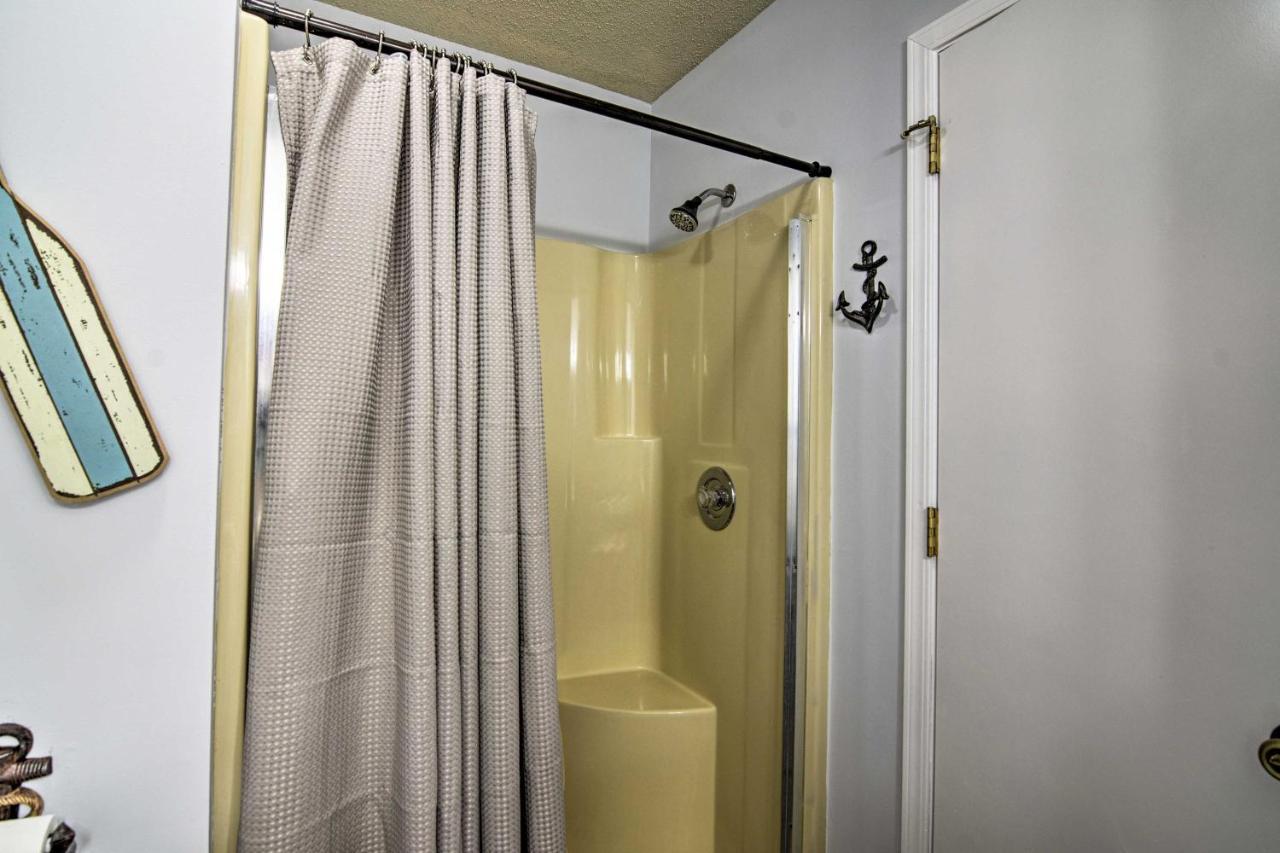Reed Springs Condo With Furnished Deck And Pool Access Reeds Spring Exteriér fotografie