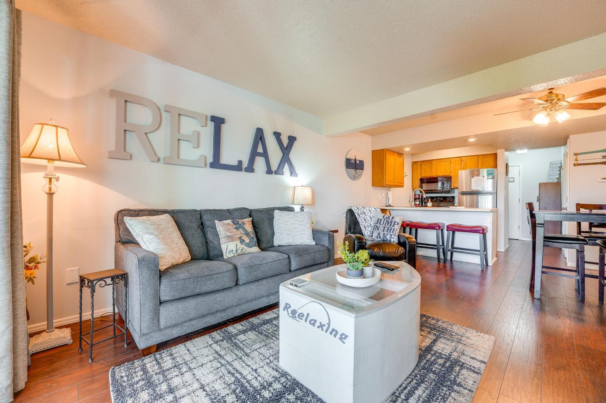 Reed Springs Condo With Furnished Deck And Pool Access Reeds Spring Exteriér fotografie