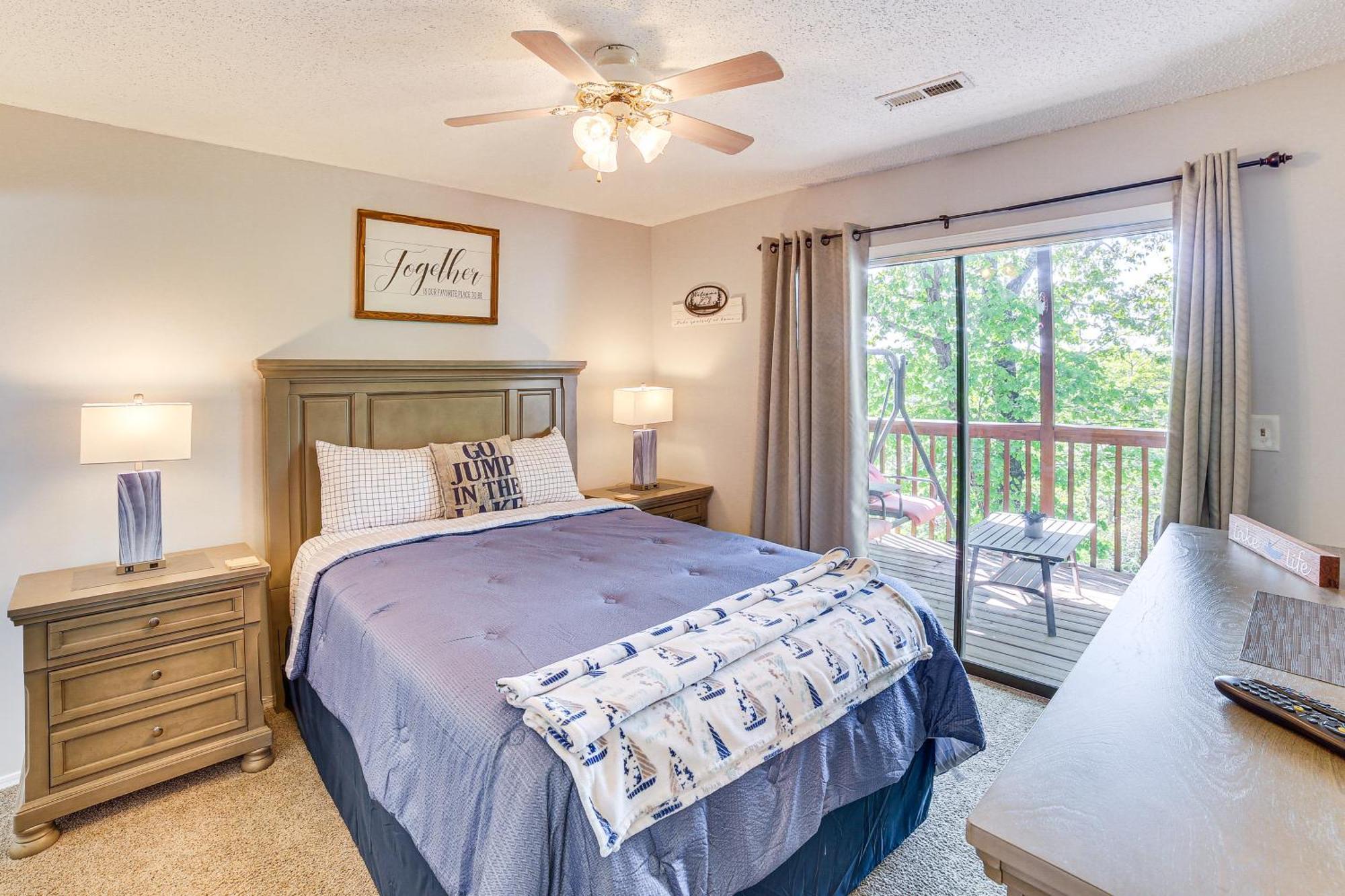 Reed Springs Condo With Furnished Deck And Pool Access Reeds Spring Exteriér fotografie
