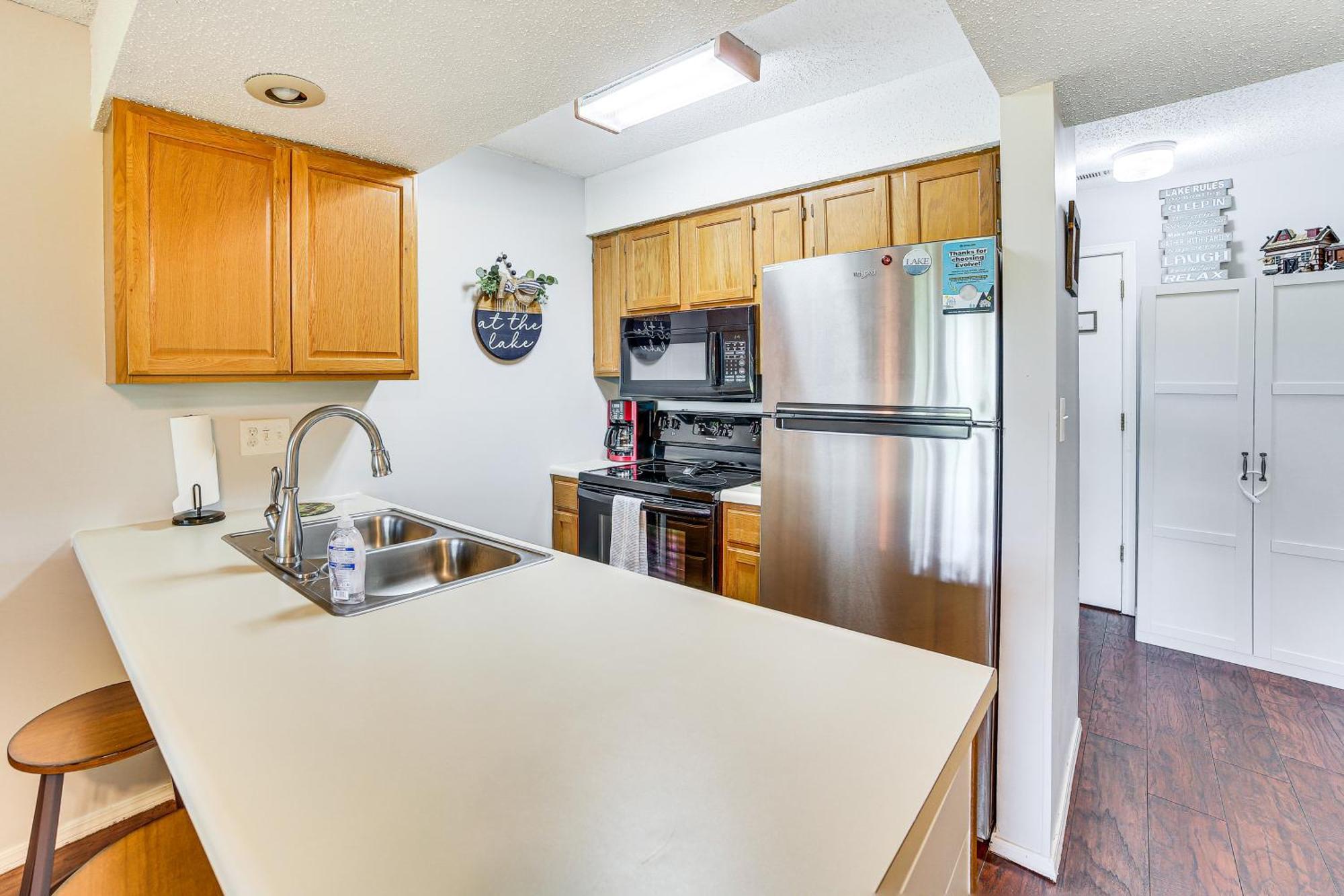 Reed Springs Condo With Furnished Deck And Pool Access Reeds Spring Exteriér fotografie