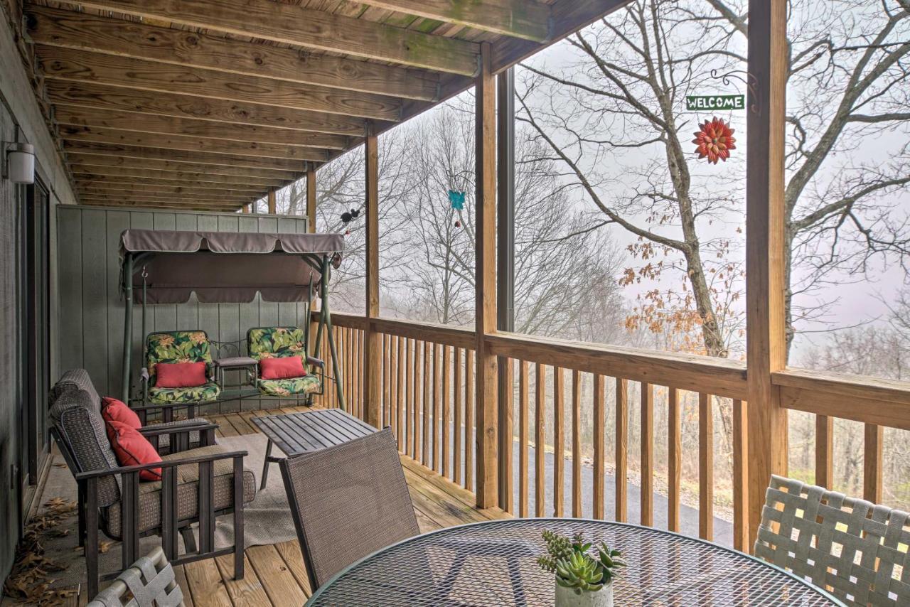 Reed Springs Condo With Furnished Deck And Pool Access Reeds Spring Exteriér fotografie