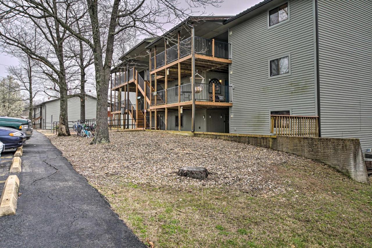 Reed Springs Condo With Furnished Deck And Pool Access Reeds Spring Exteriér fotografie